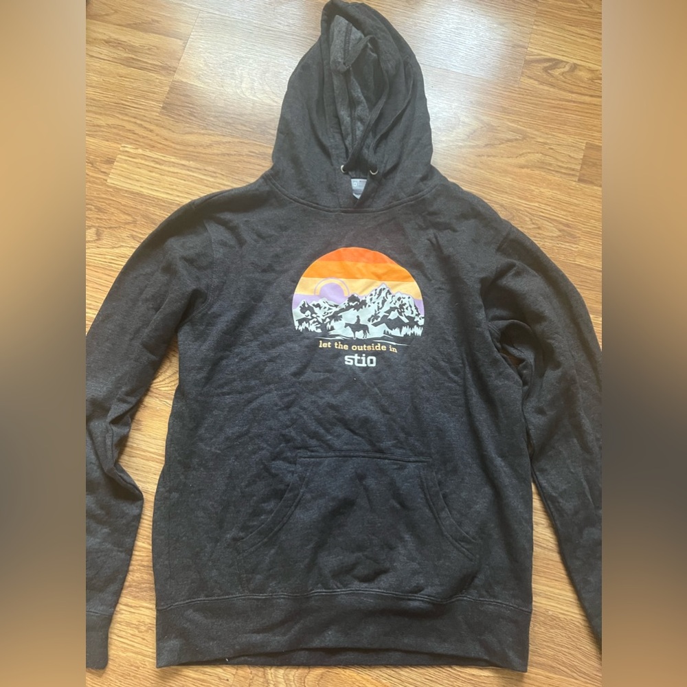Stio sweatshirt size large